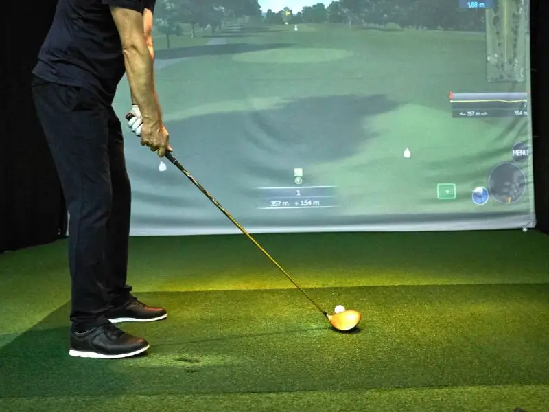 golf simulator 